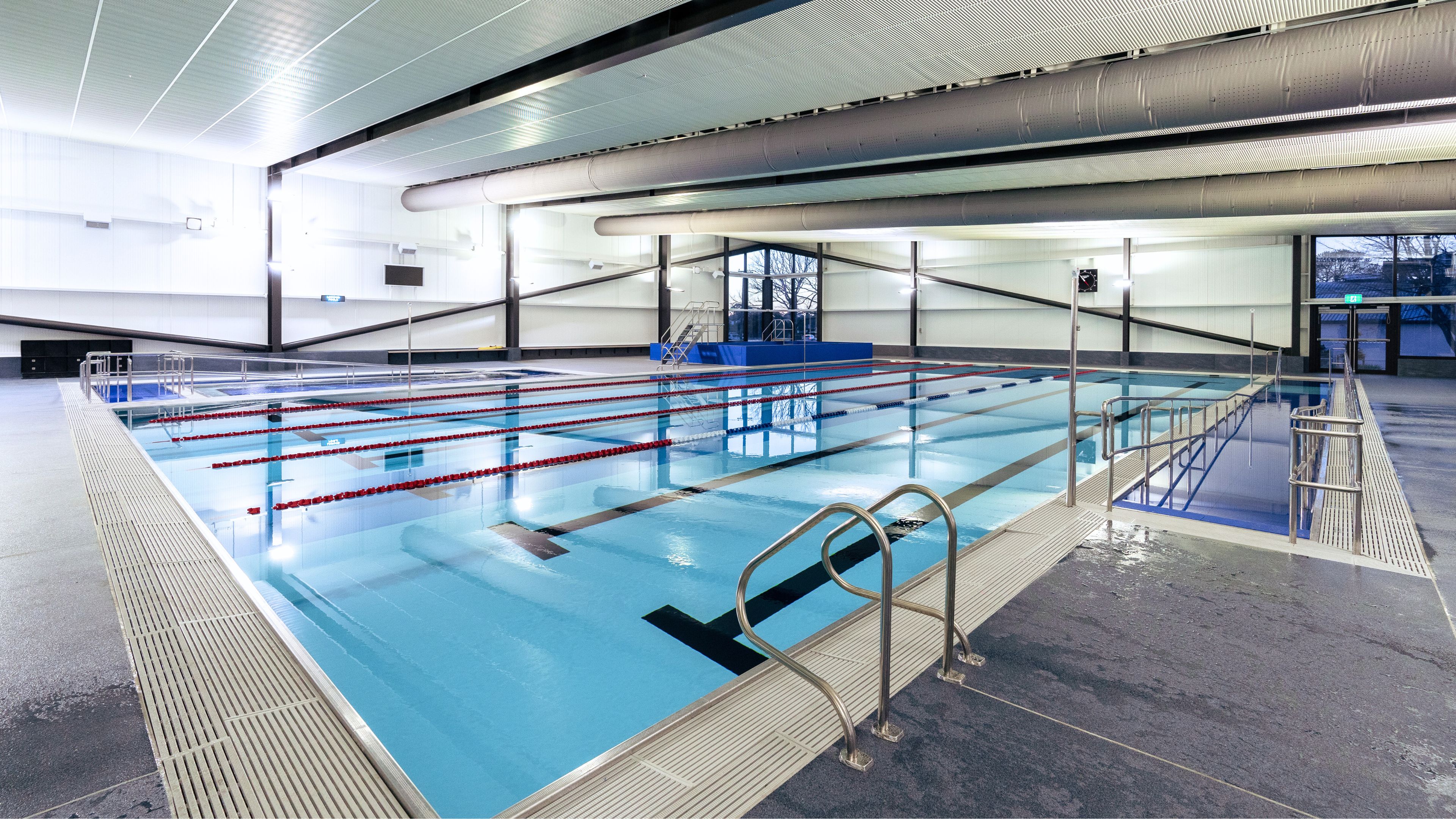 Te Pou Toetoe Linwood 25M Pool Lane 1