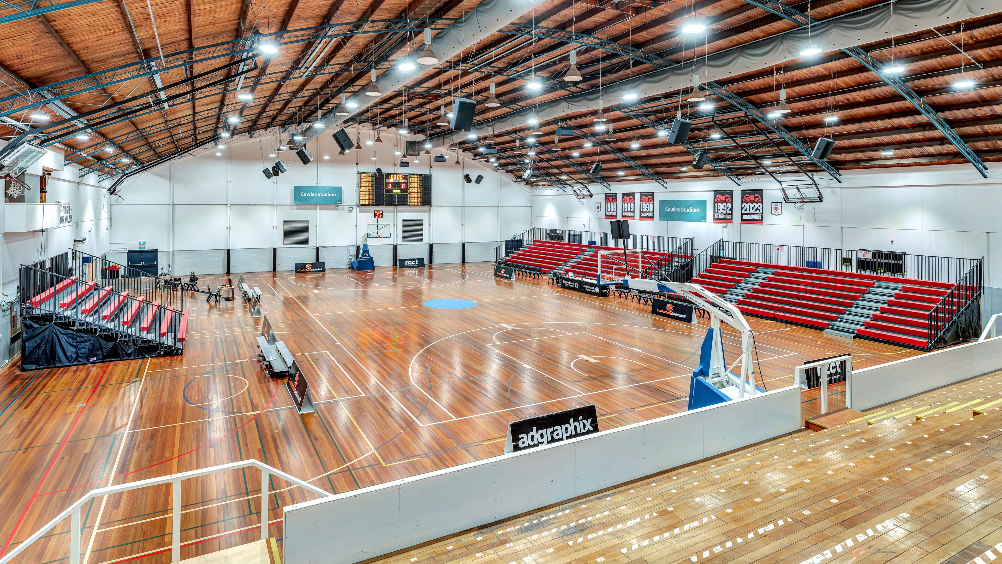 Cowles Stadium show courts for hire